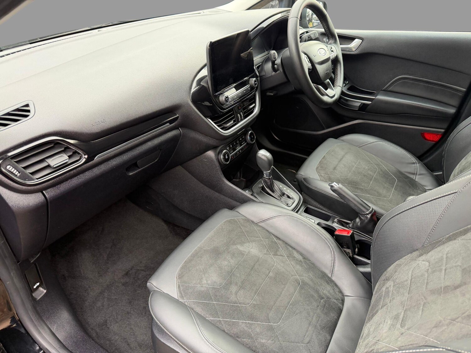 Used Ford Fiesta 2022 for sale - 77497408: Photo 35