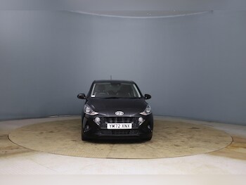 Used Hyundai i10 2023 for sale - 77784021: Photo