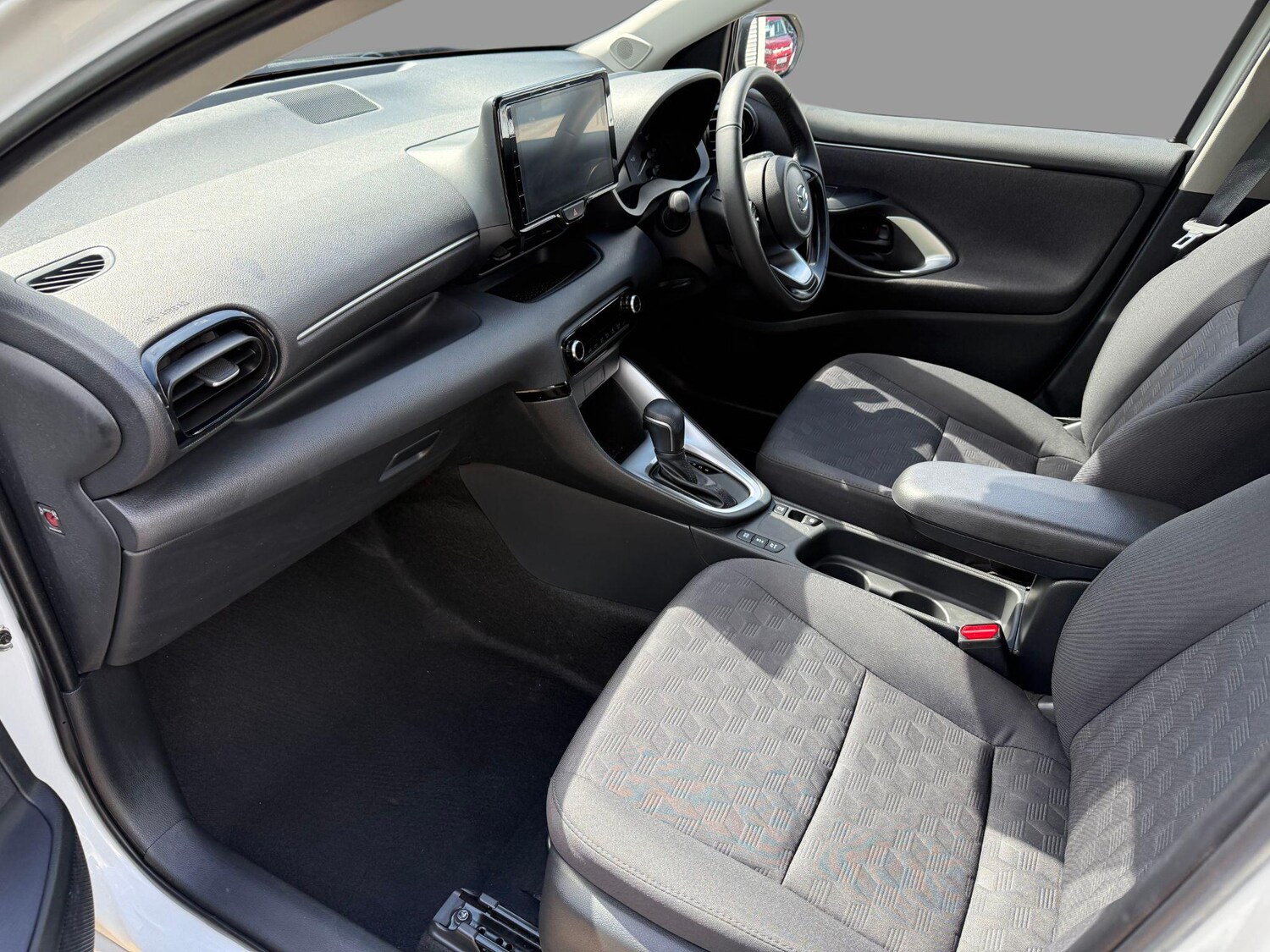 Used Mazda Mazda2 HYBRID 2025 for sale - 77497569: Photo 32