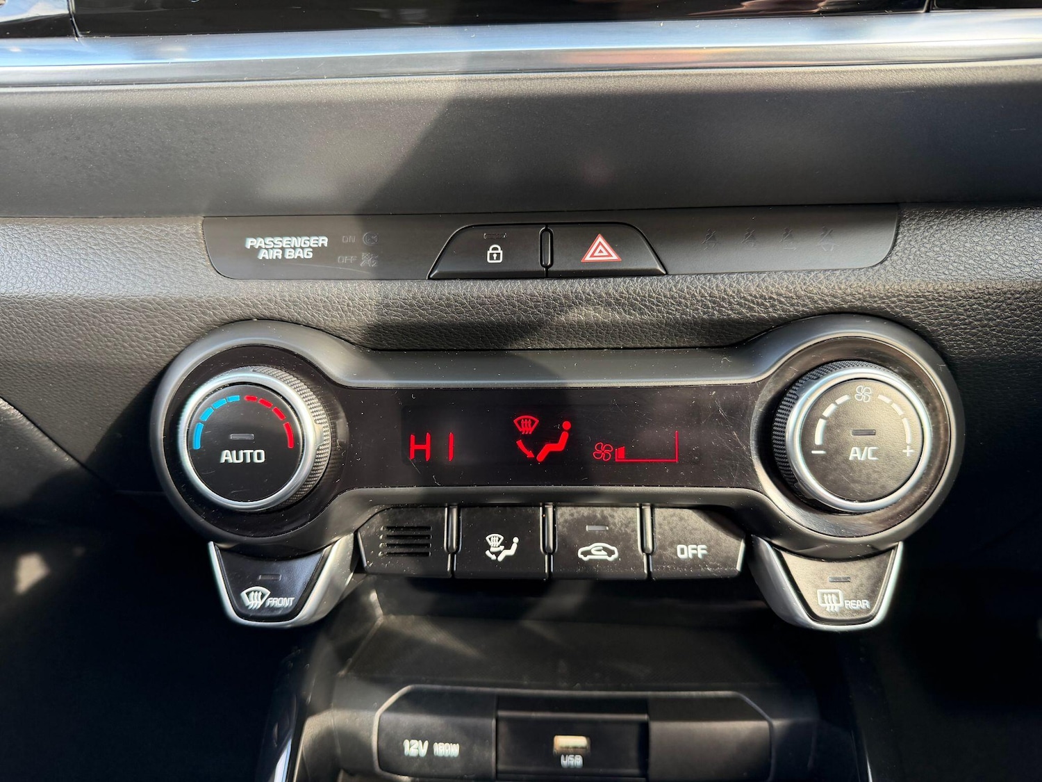 Used Kia Stonic for sale - 77754351: Photo 11