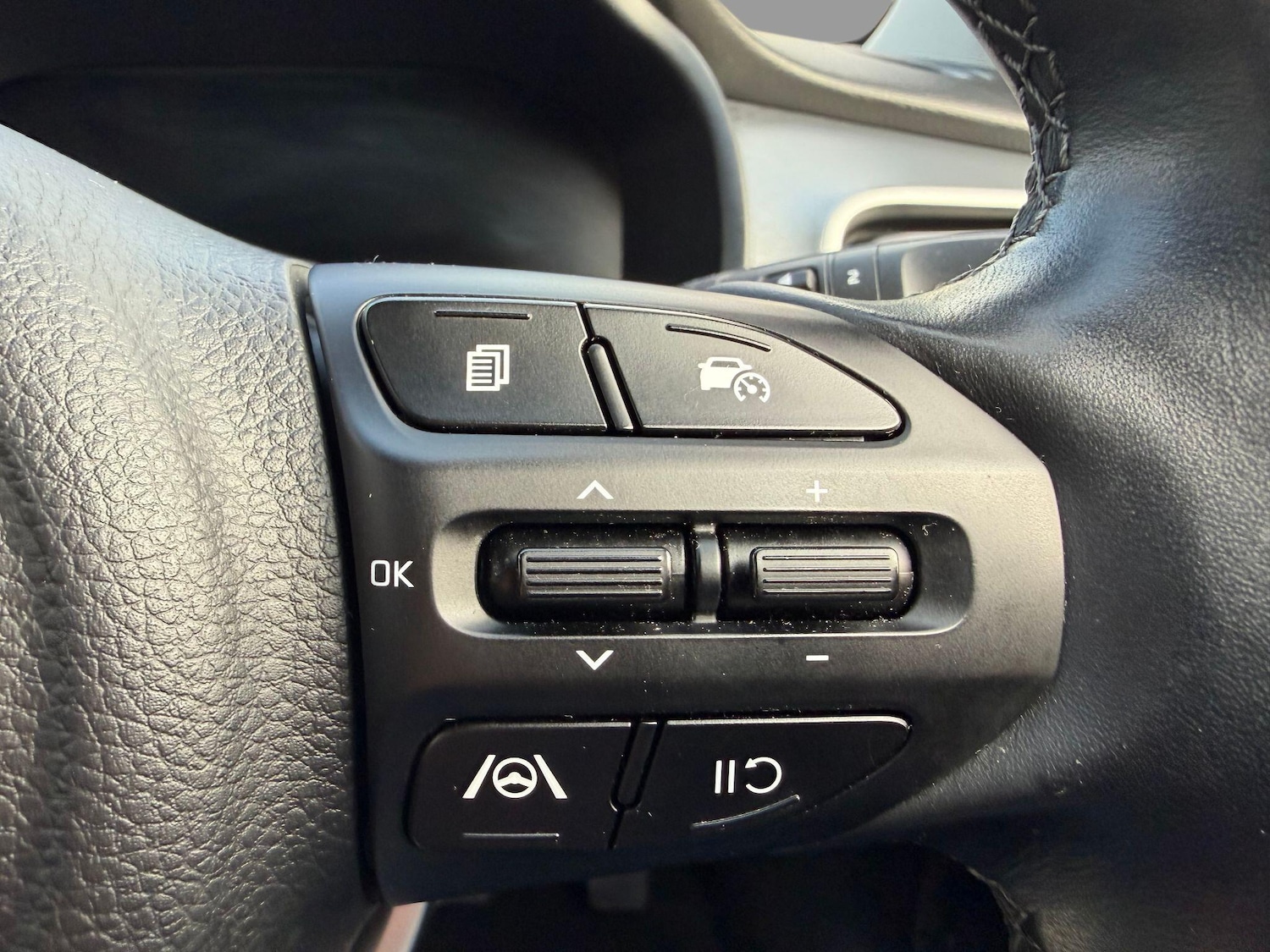 Used Kia Stonic for sale - 77754351: Photo 20