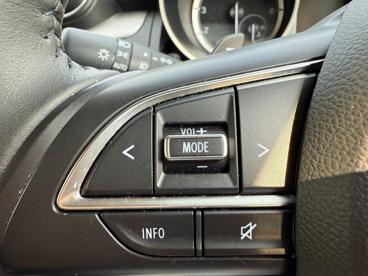 Used Suzuki Swift 2024 for sale - 77193127: Photo 24