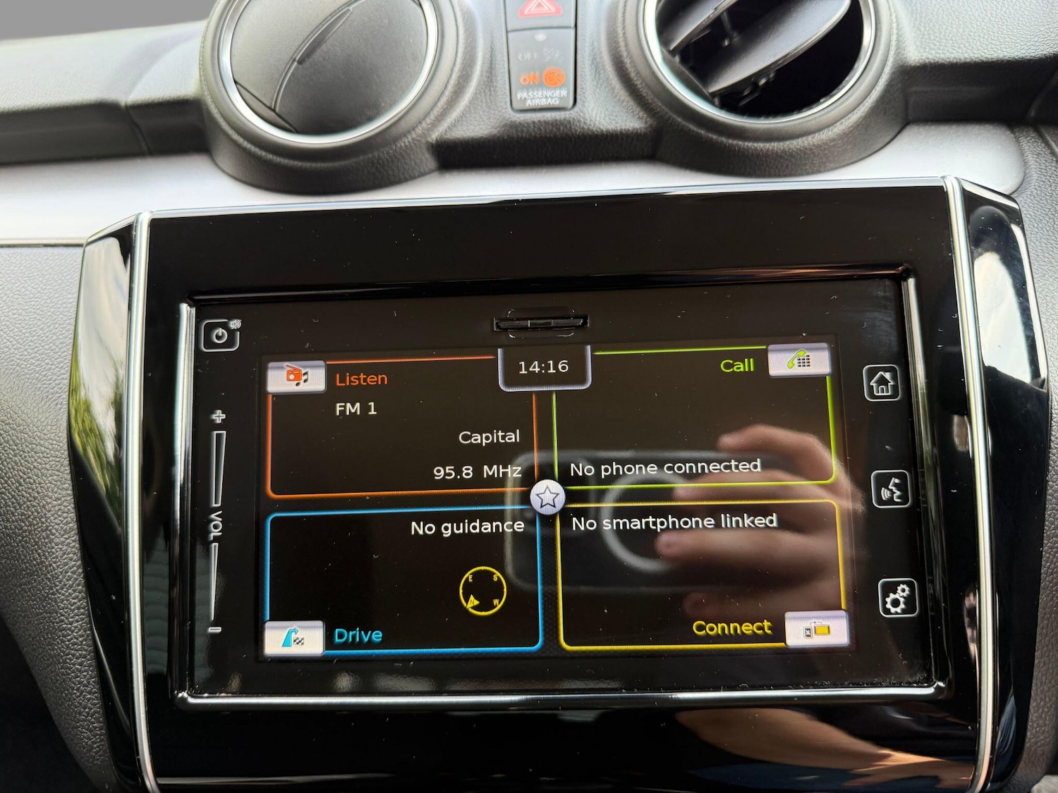 Used Suzuki Swift 2024 for sale - 77193127: Photo 27