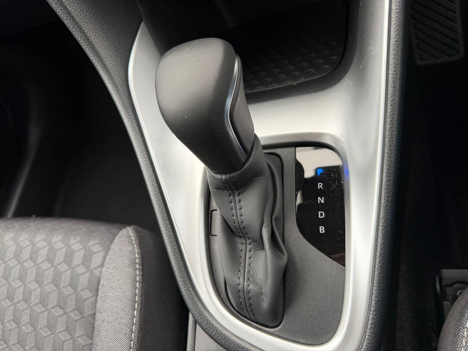 Used Toyota Yaris 2024 for sale - 77193087: Photo 9