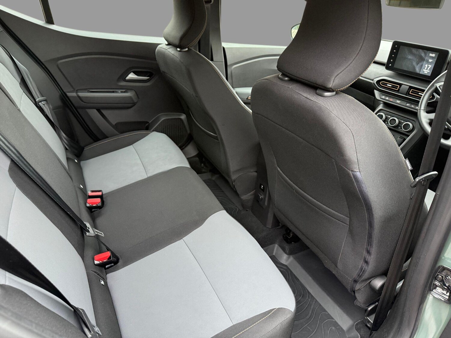 Used Dacia Sandero Stepway 2024 for sale - 77478734: Photo 12