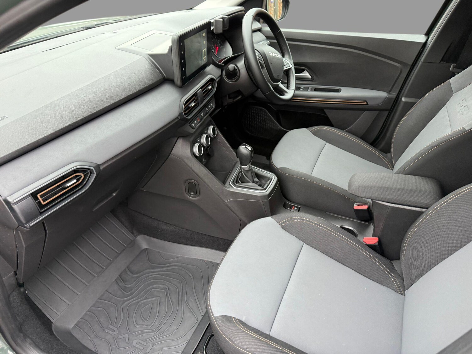 Used Dacia Sandero Stepway 2024 for sale - 77478734: Photo 32