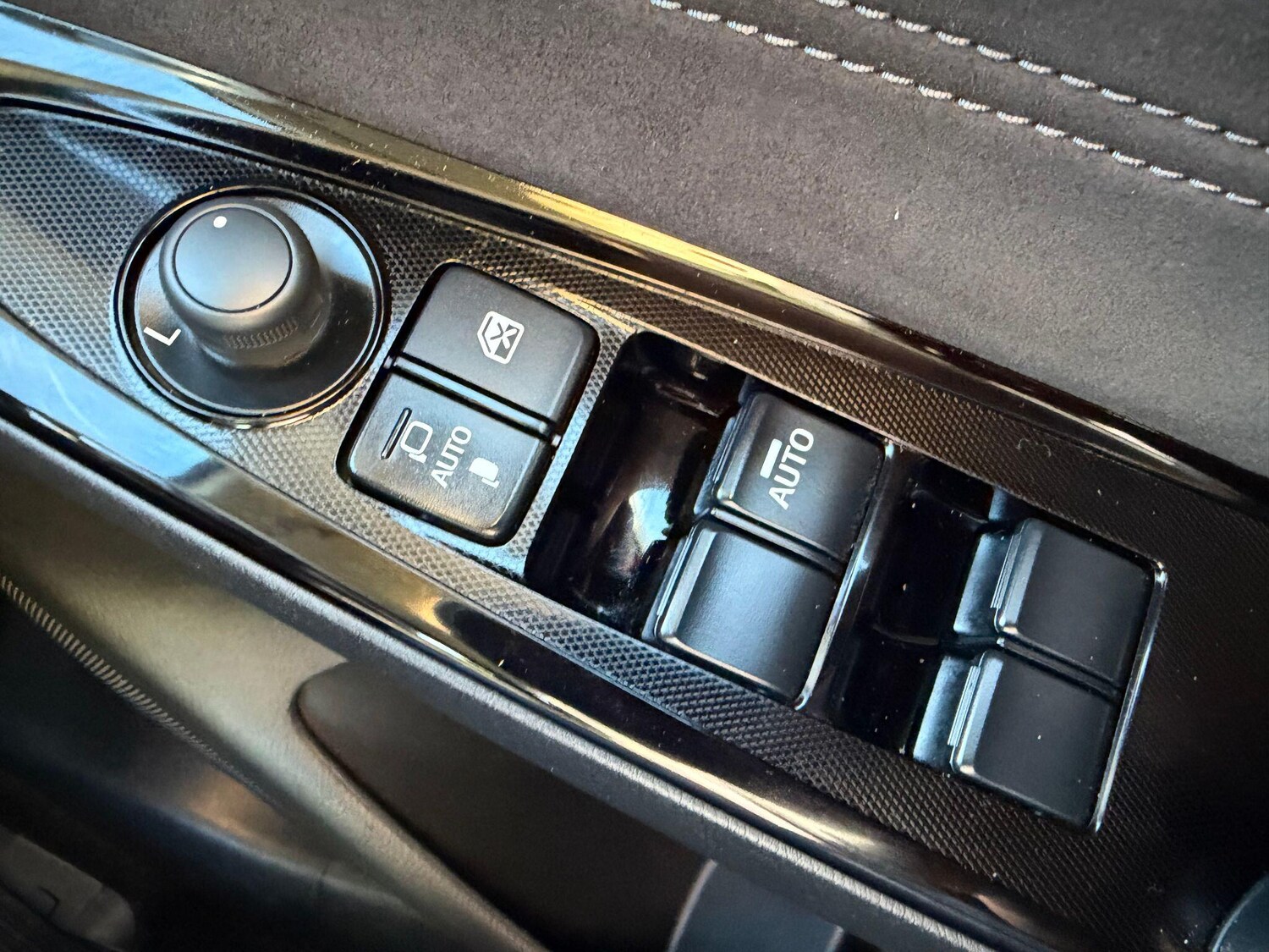 Used Mazda Mazda2 for sale - 77497405: Photo 31