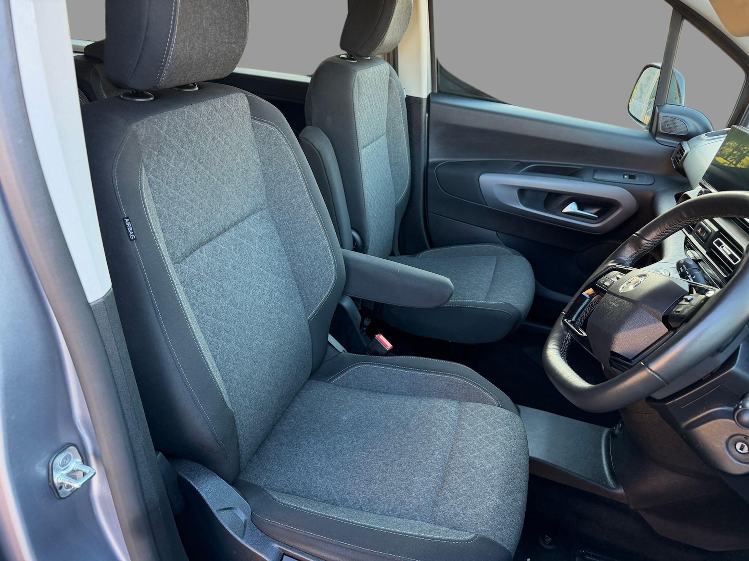 Used Vauxhall Combo Life 2024 for sale - 77193076: Photo 10