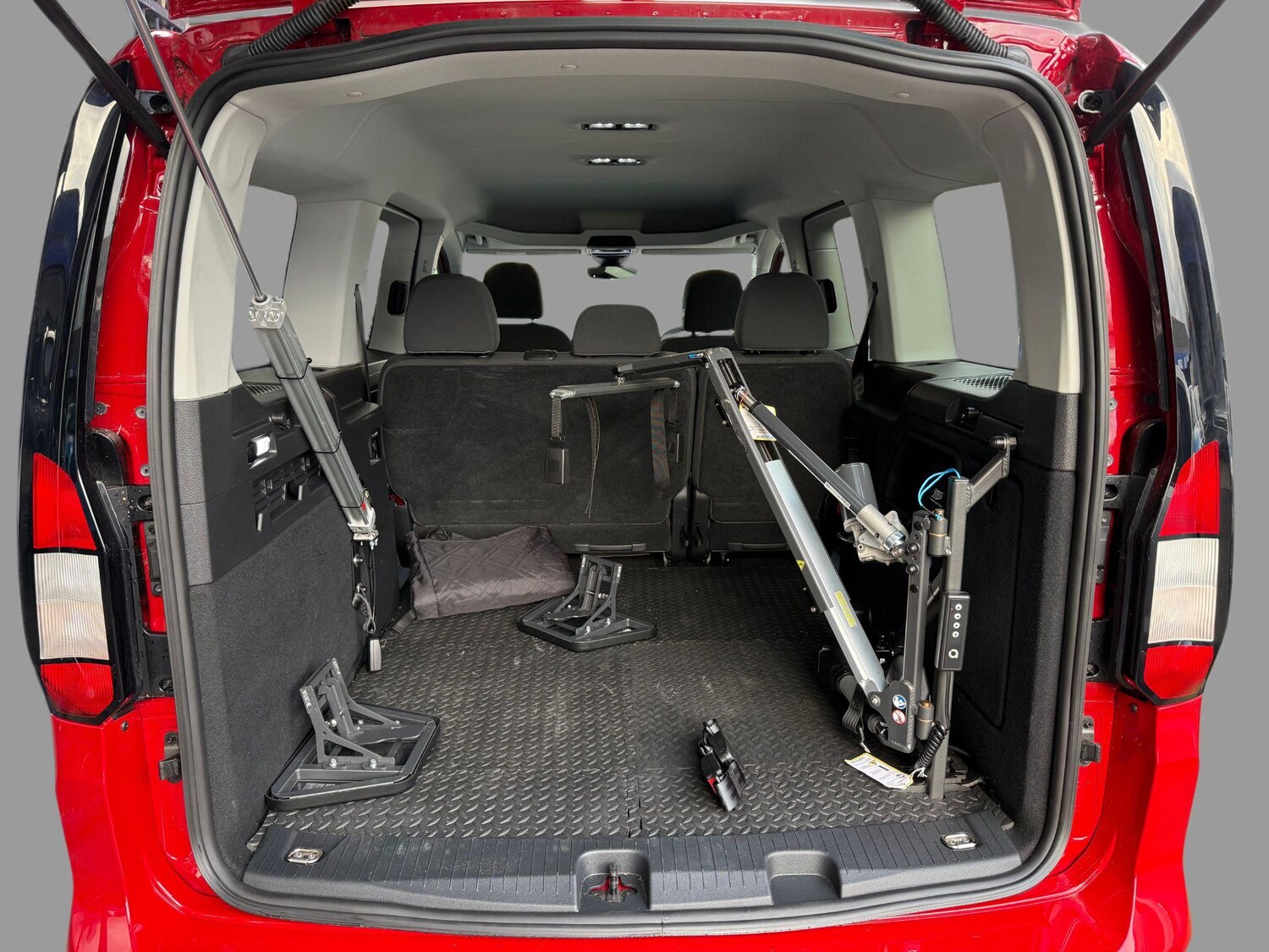 Used Ford Grand Tourneo Connect 2023 for sale - 77497552: Photo 16