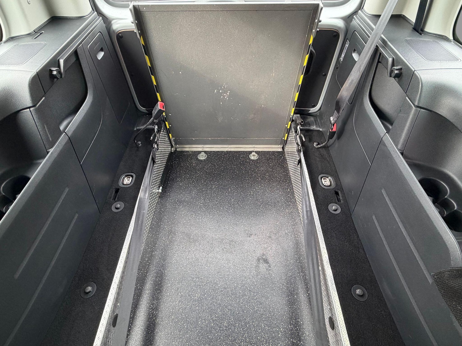 Used Volkswagen Caddy Maxi 2020 for sale - 77496490: Photo 9