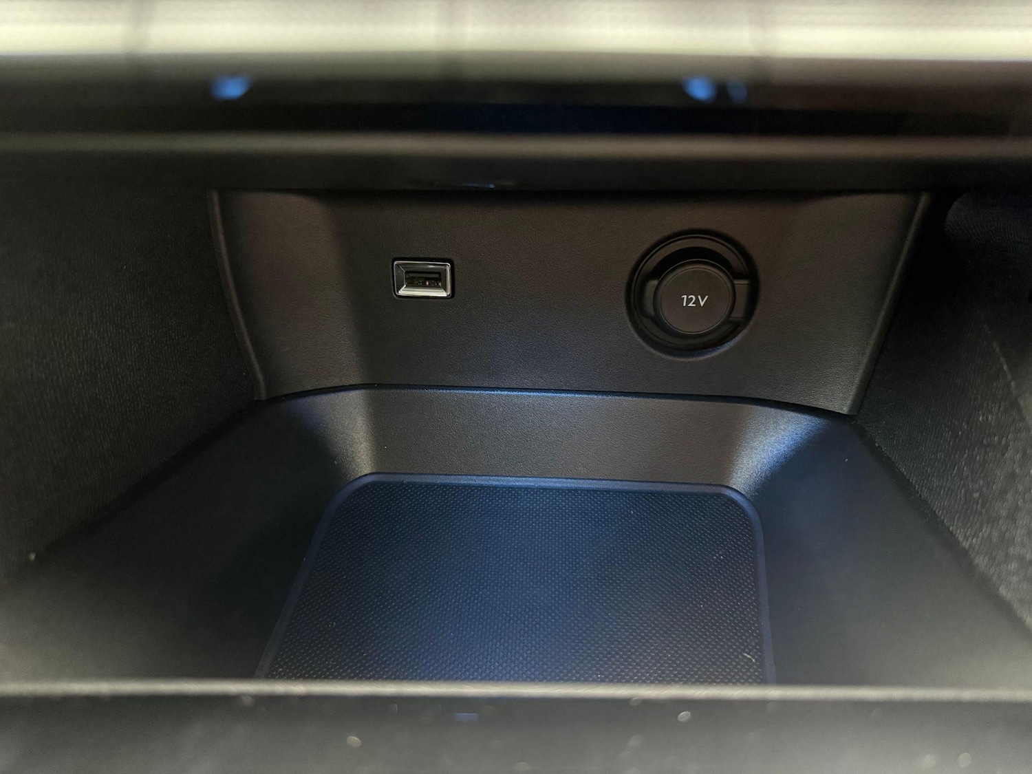 Used Peugeot 3008 2021 for sale - 77193124: Photo 33