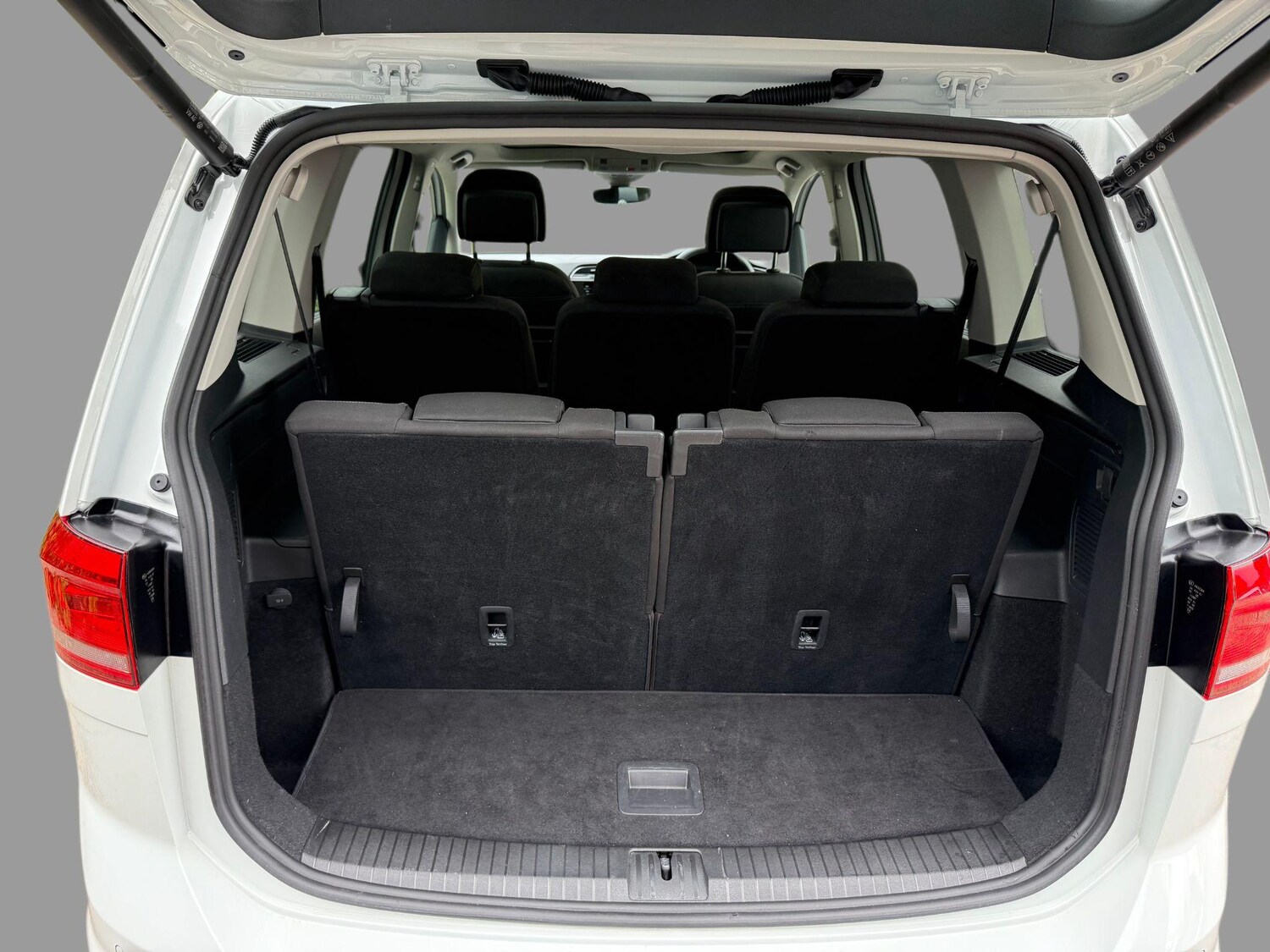 Used Volkswagen Touran for sale - 77497561: Photo 36