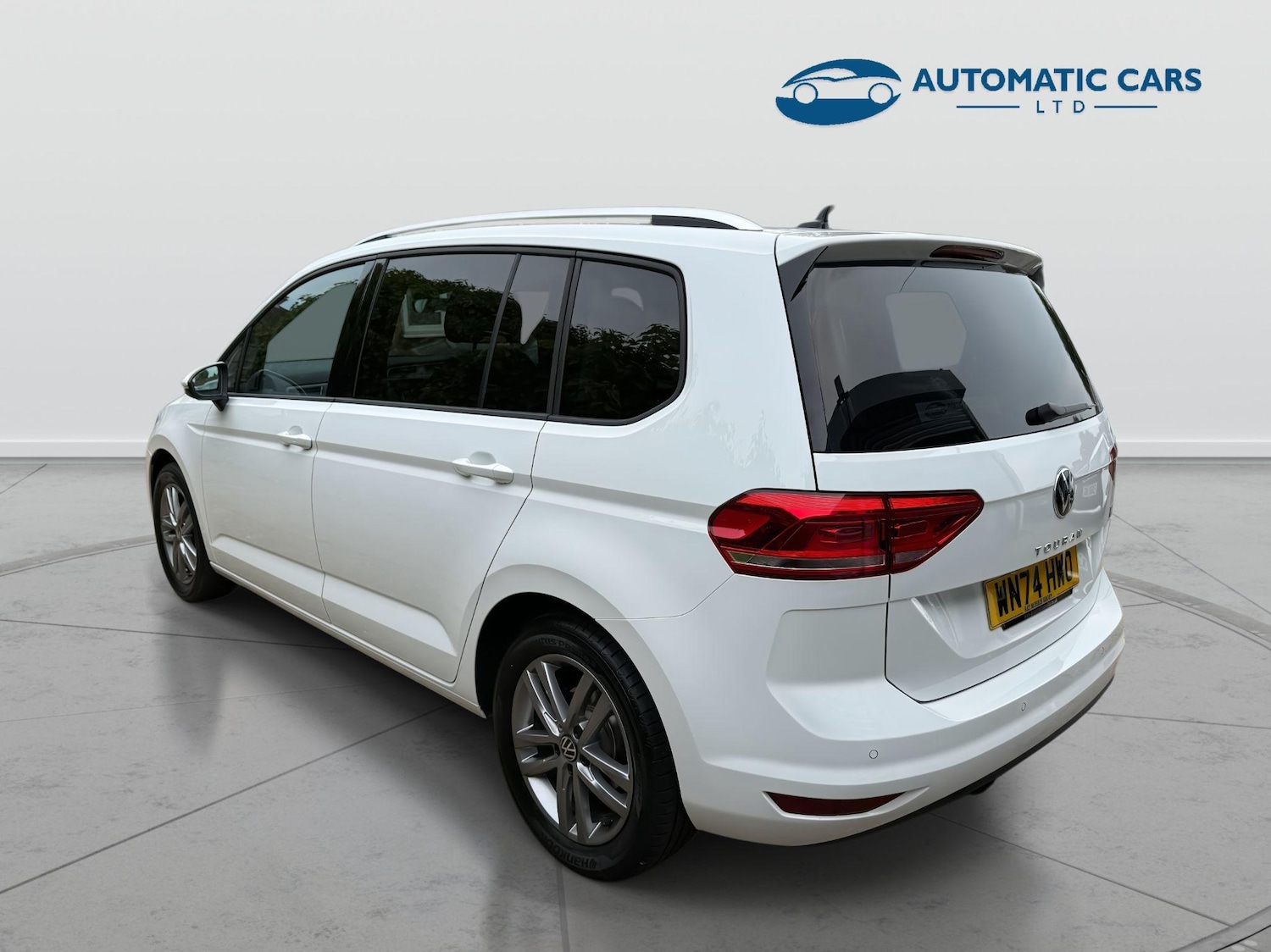 Used Volkswagen Touran for sale - 77497561: Photo 4