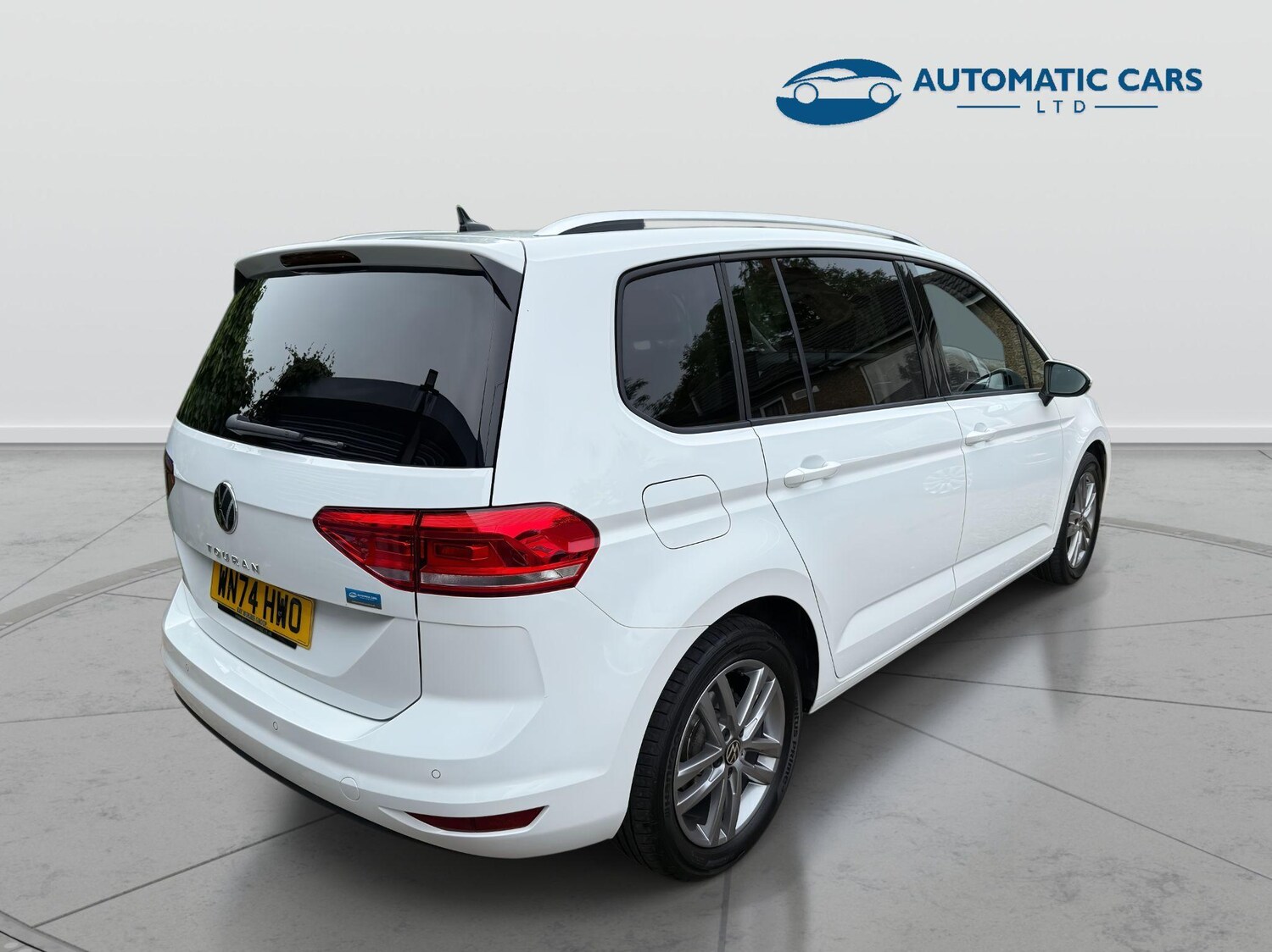 Used Volkswagen Touran for sale - 77497561: Photo 8