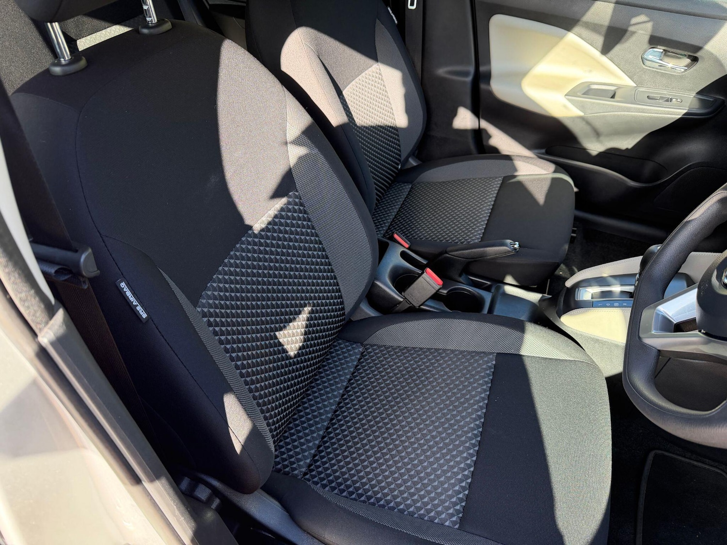 Used Nissan Micra 2020 for sale - 77559960: Photo 12