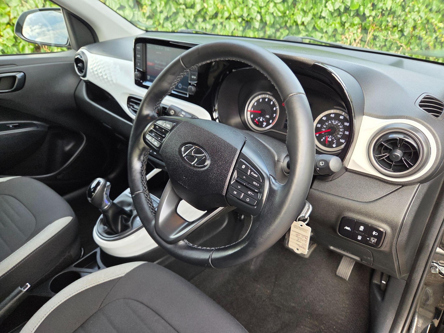 Used Hyundai i10 2022 for sale - 77193128: Photo 8