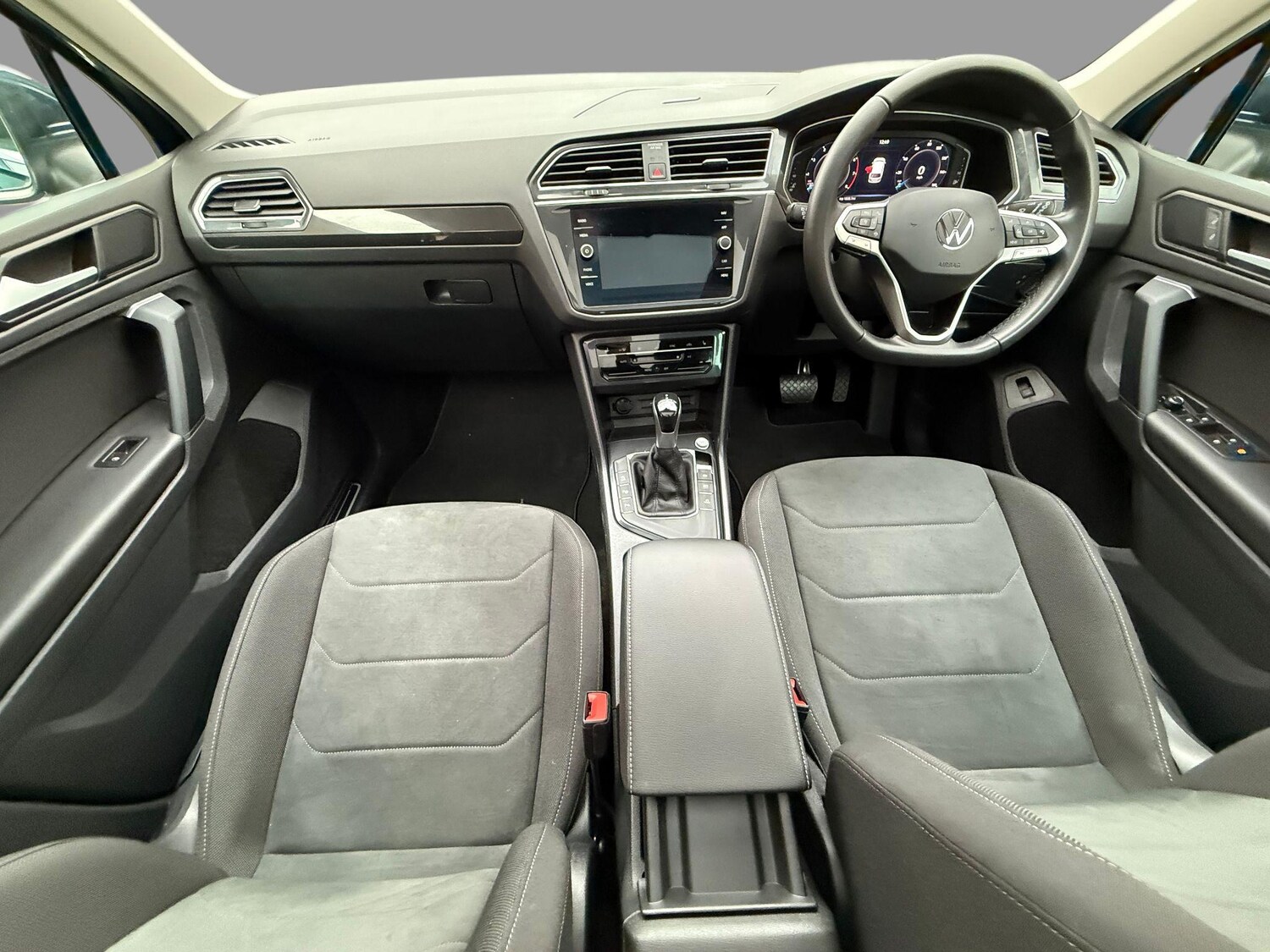 Used Volkswagen Tiguan for sale - 77496330: Photo 15