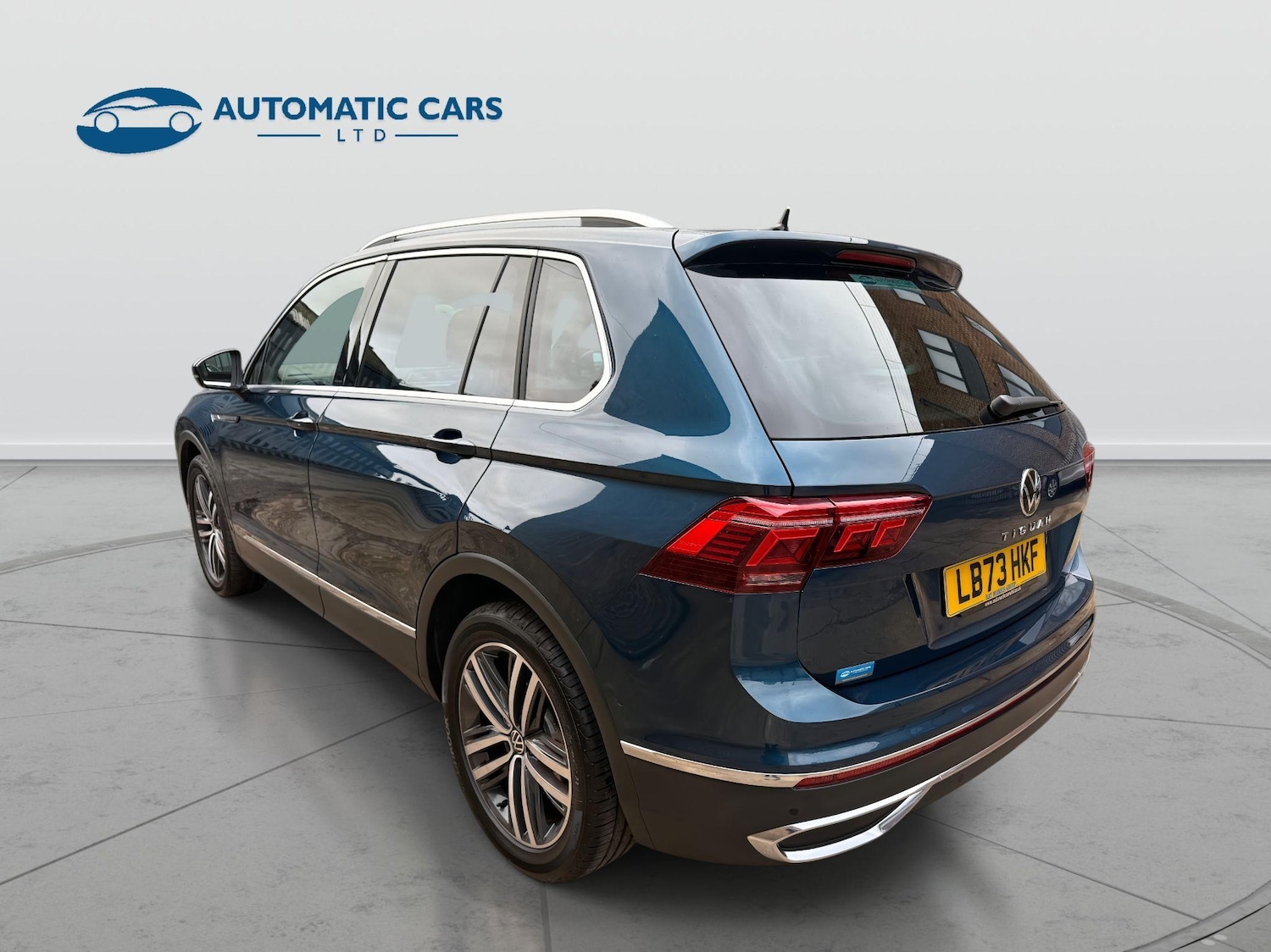 Used Volkswagen Tiguan for sale - 77496330: Photo 5