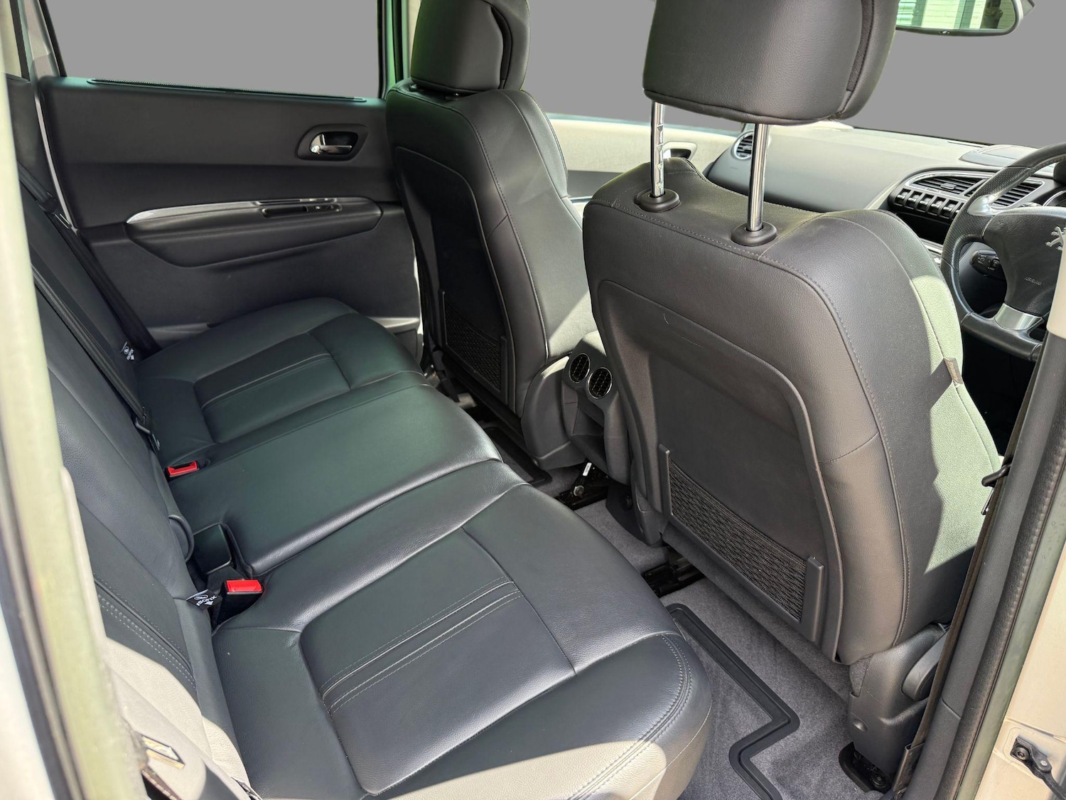 Used Peugeot 3008 2014 for sale - 77193137: Photo 17