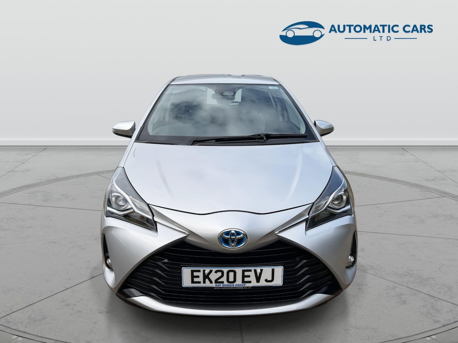 Used Toyota Yaris for sale - 77496035: Photo 2