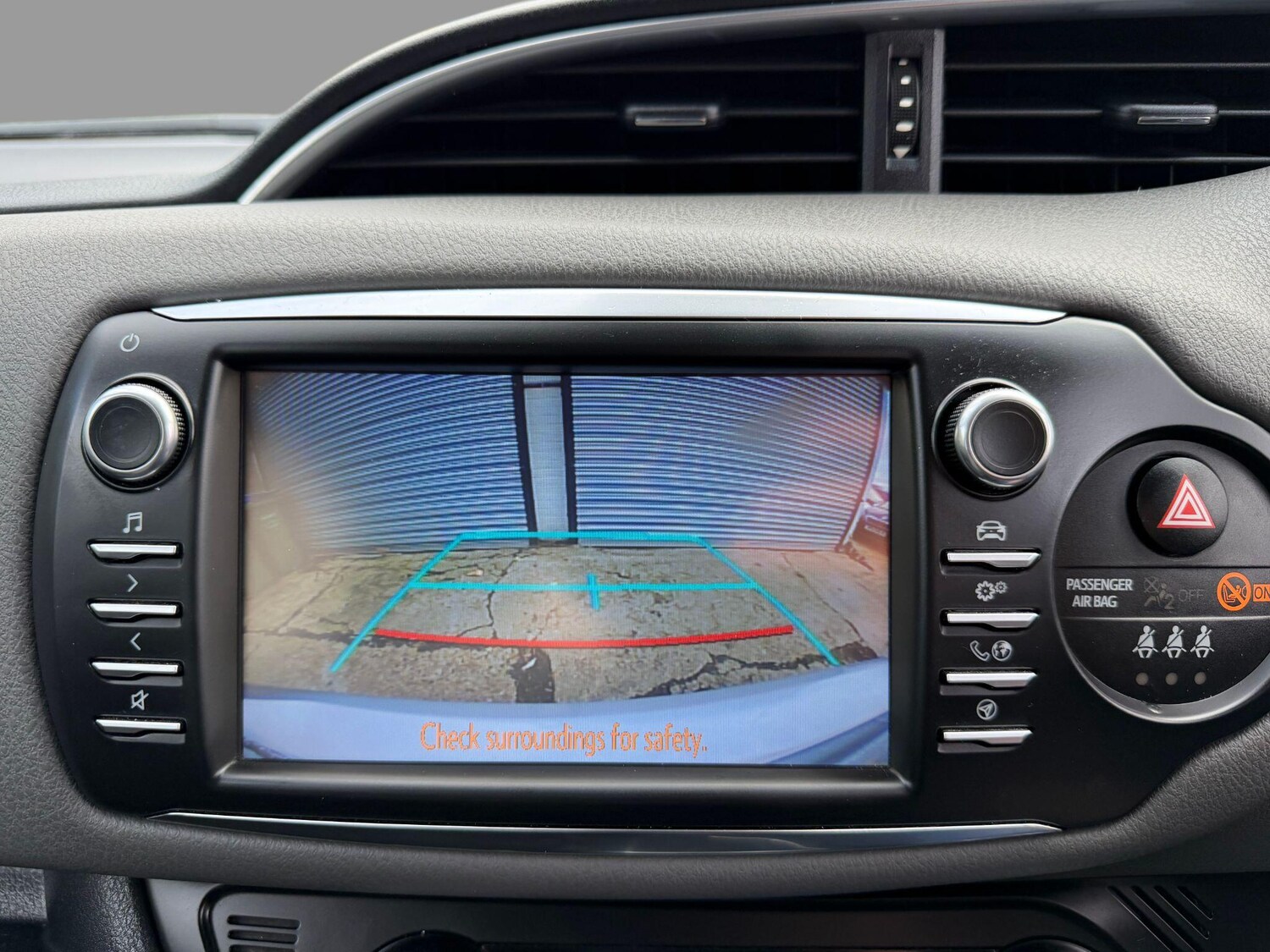 Used Toyota Yaris for sale - 77496035: Photo 23