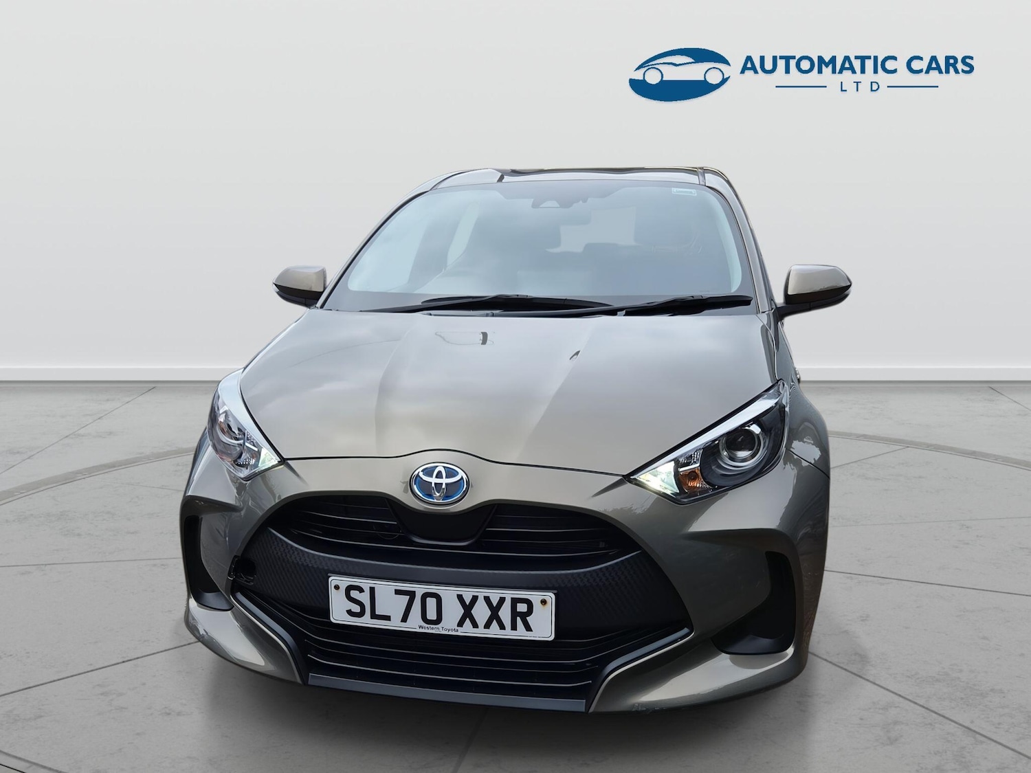 Used Toyota Yaris 2020 for sale - 77254576: Photo 2