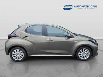 Used Toyota Yaris 2020 for sale - 77254576: Photo