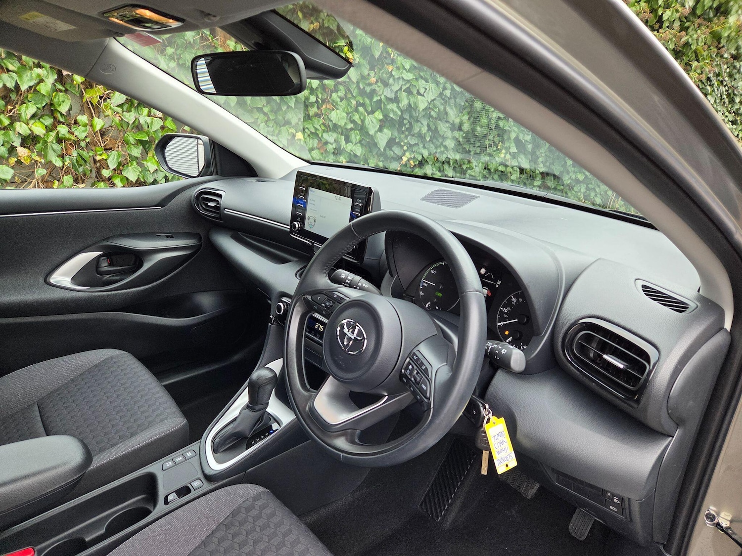 Used Toyota Yaris 2020 for sale - 77254576: Photo 9