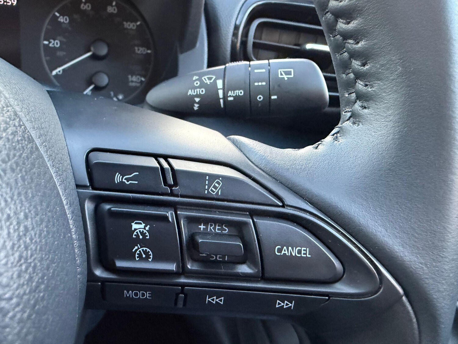 Used Toyota Yaris for sale - 77497247: Photo 19