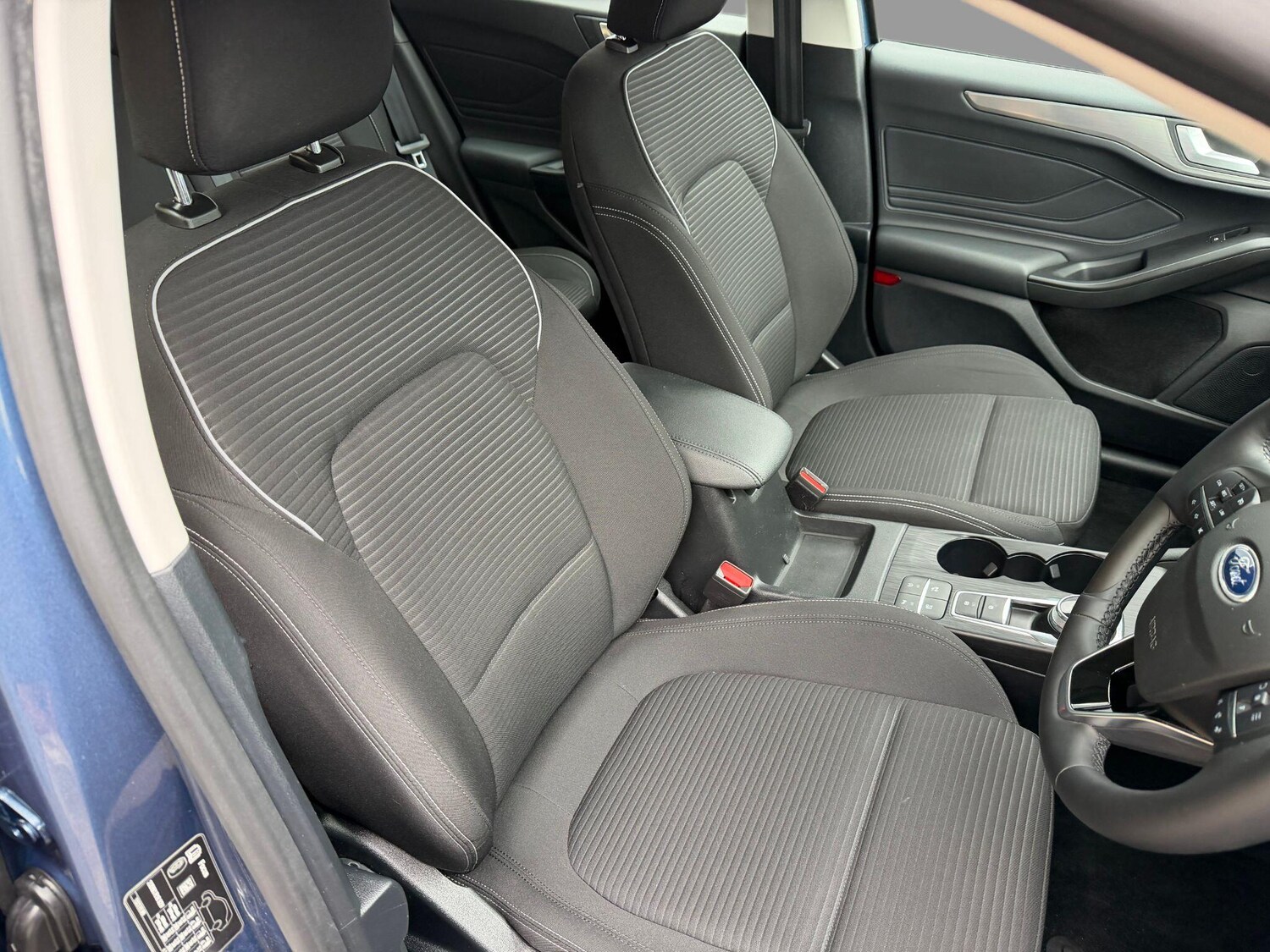 Used Ford Focus 2021 for sale - 78170503: Photo 11