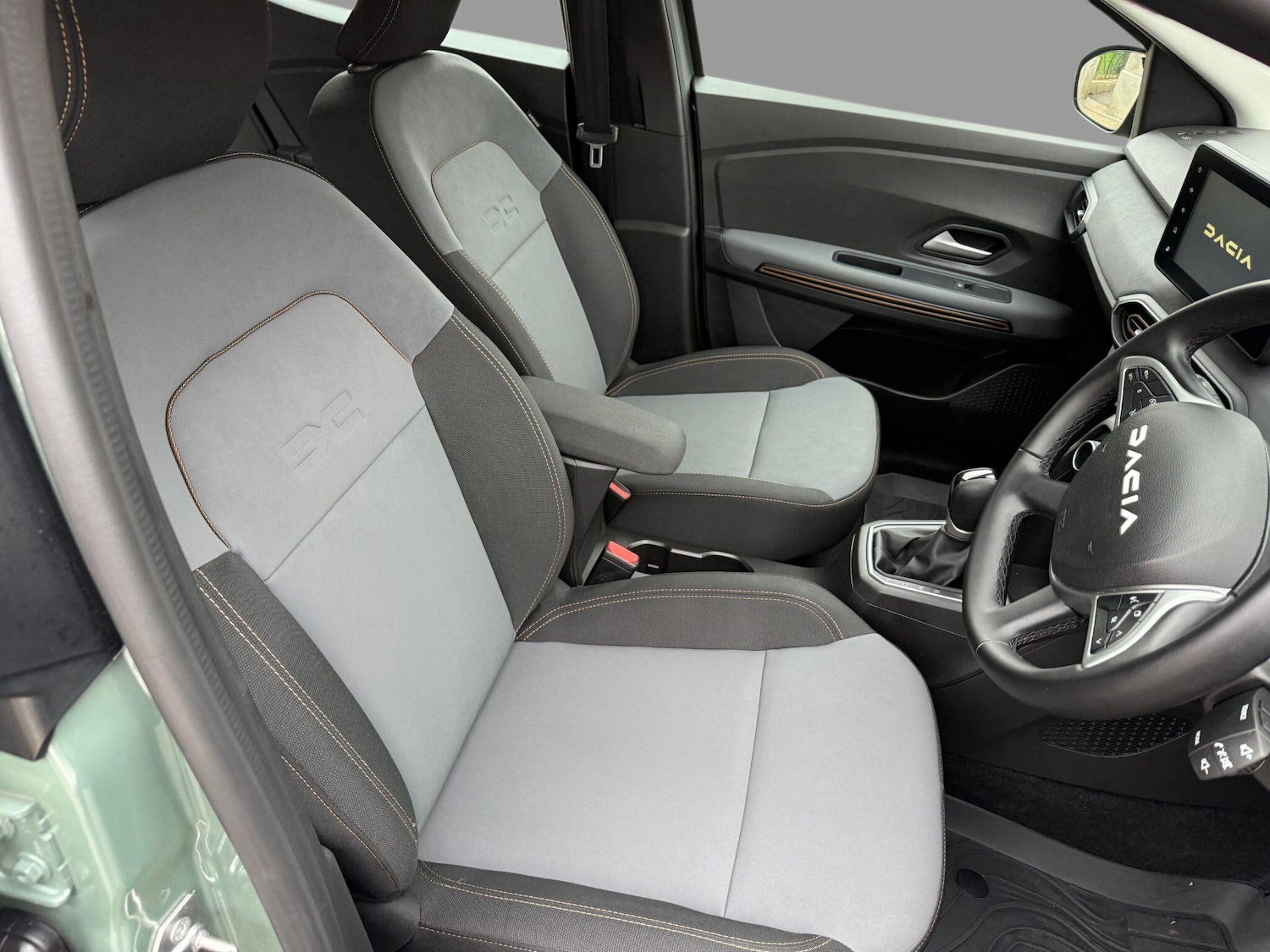 Used Dacia Sandero Stepway 2024 for sale - 77193176: Photo 11