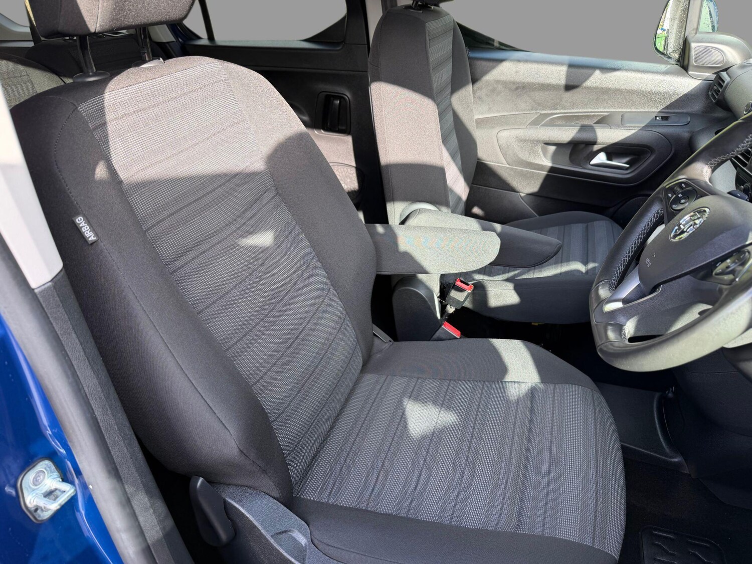 Used Vauxhall Combo Life 2022 for sale - 77497111: Photo 10