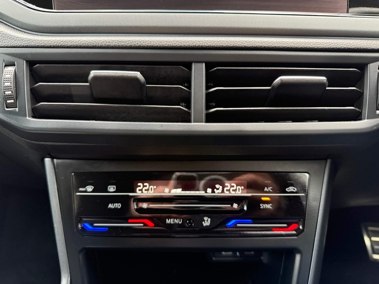 Used Volkswagen Polo 2024 for sale - 77193148: Photo 28