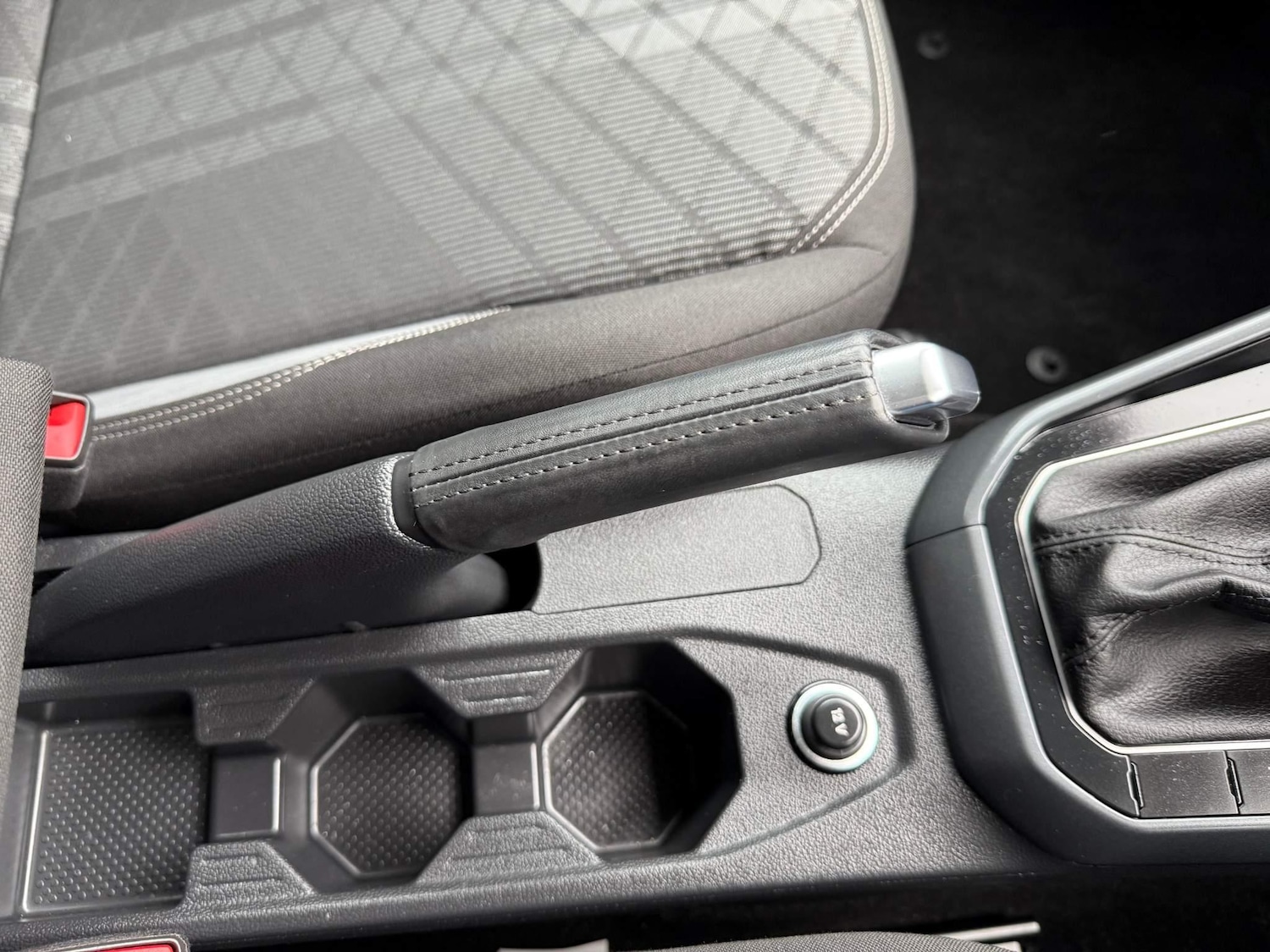 Used Volkswagen Polo 2024 for sale - 77193148: Photo 30