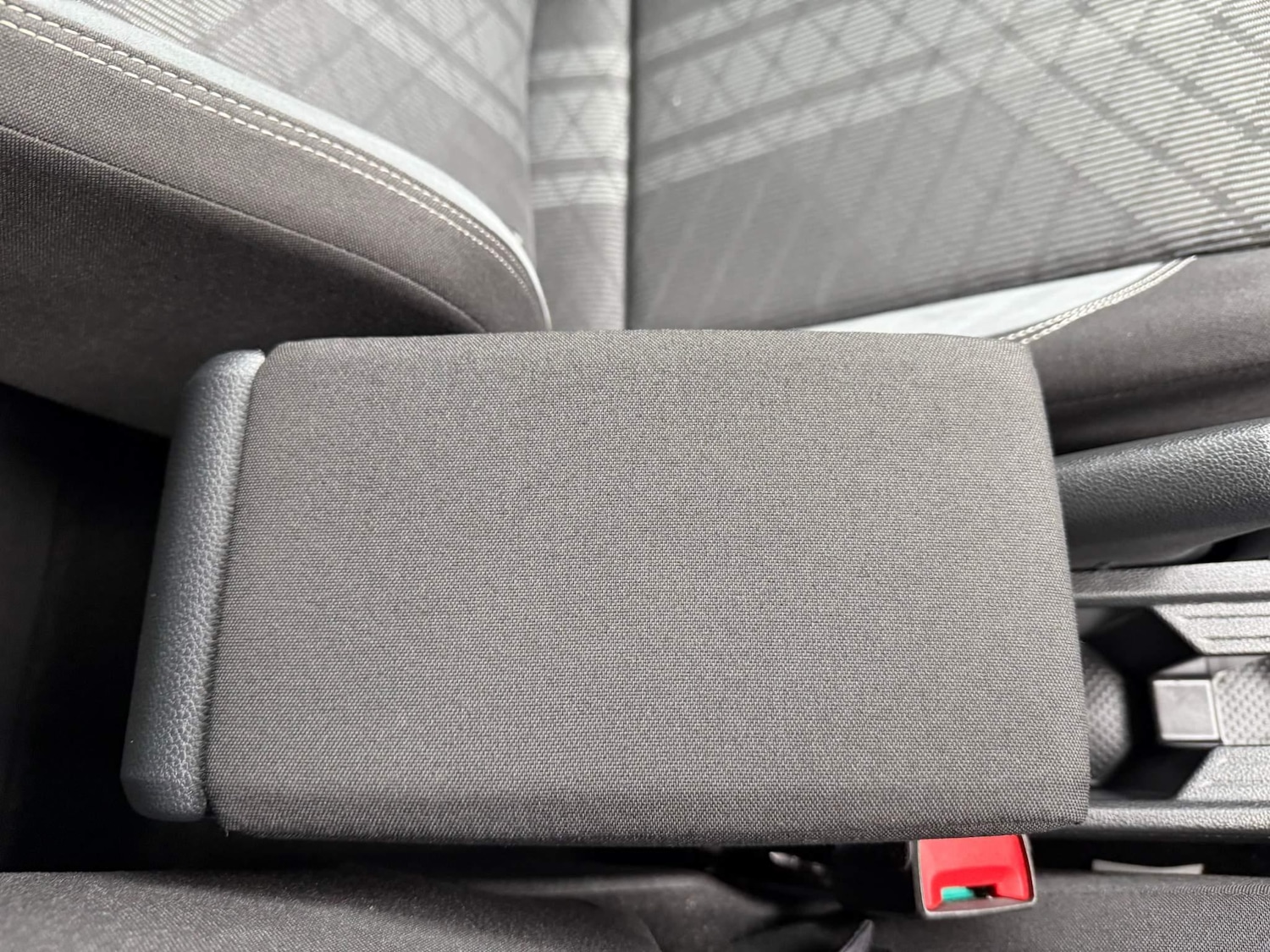 Used Volkswagen Polo 2024 for sale - 77193148: Photo 31