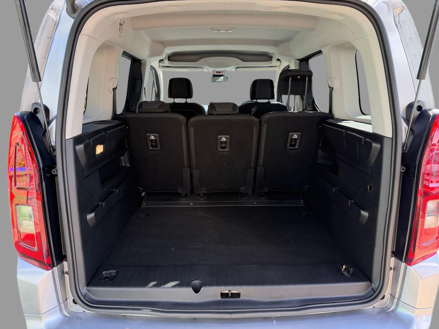 Used Vauxhall Combo Life 2025 for sale - 77496008: Photo 33