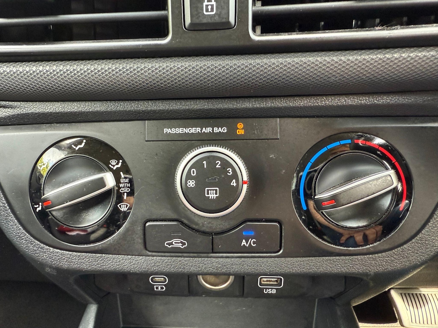 Used Hyundai i10 2025 for sale - 77193171: Photo 14