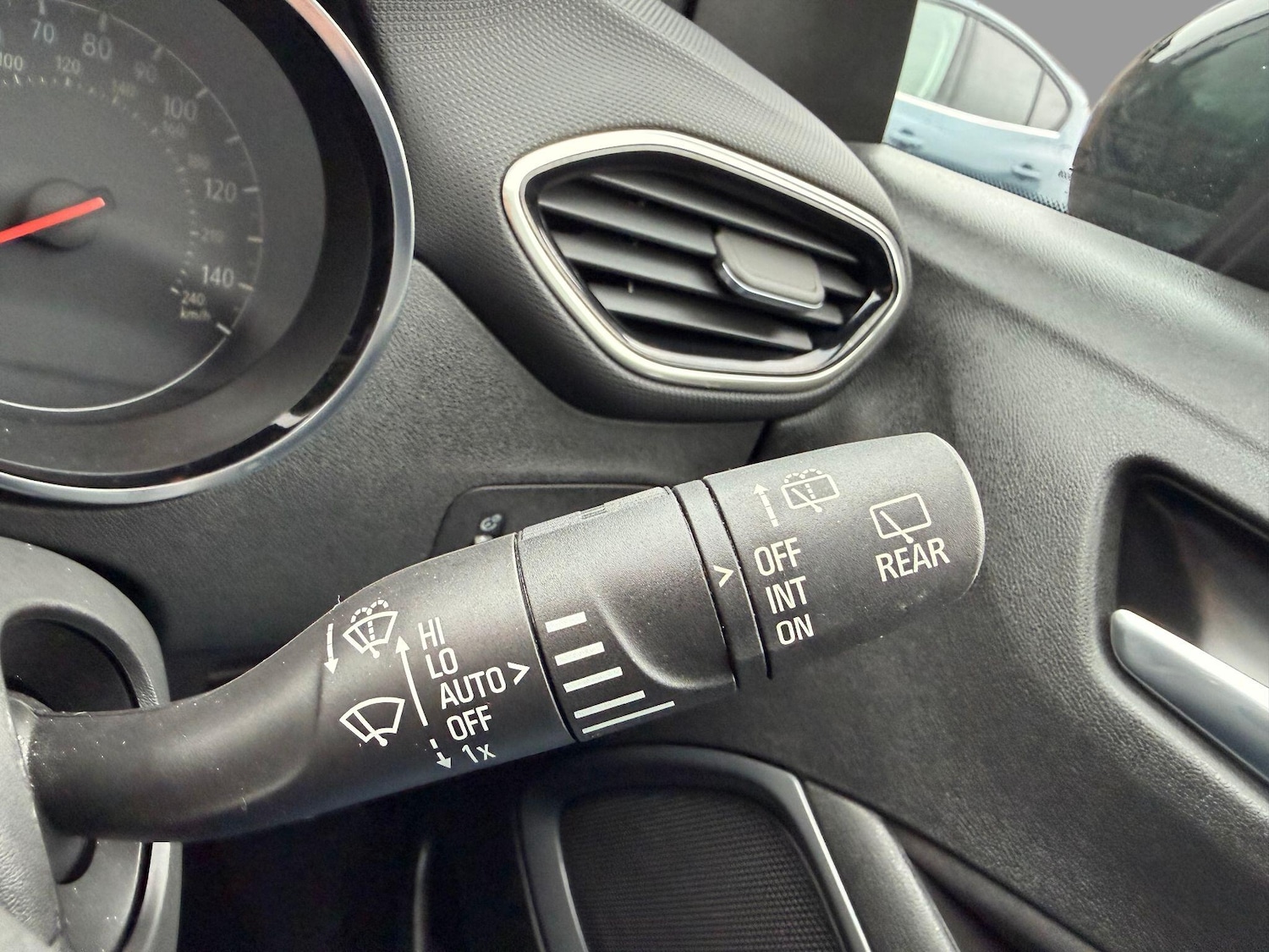 Used Vauxhall Crossland 2022 for sale - 77193126: Photo 19