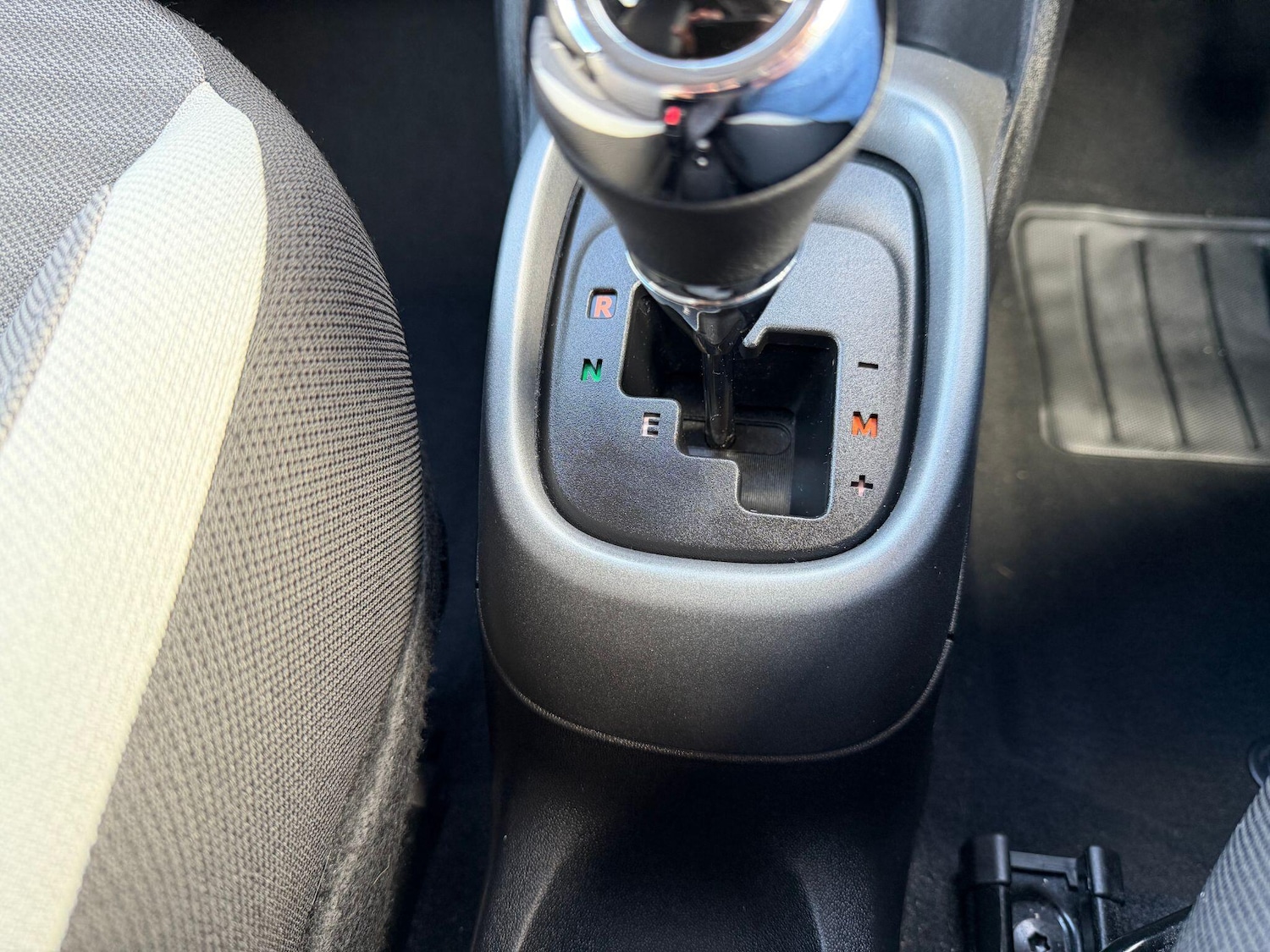 Used Toyota AYGO 2019 for sale - 77478530: Photo 31