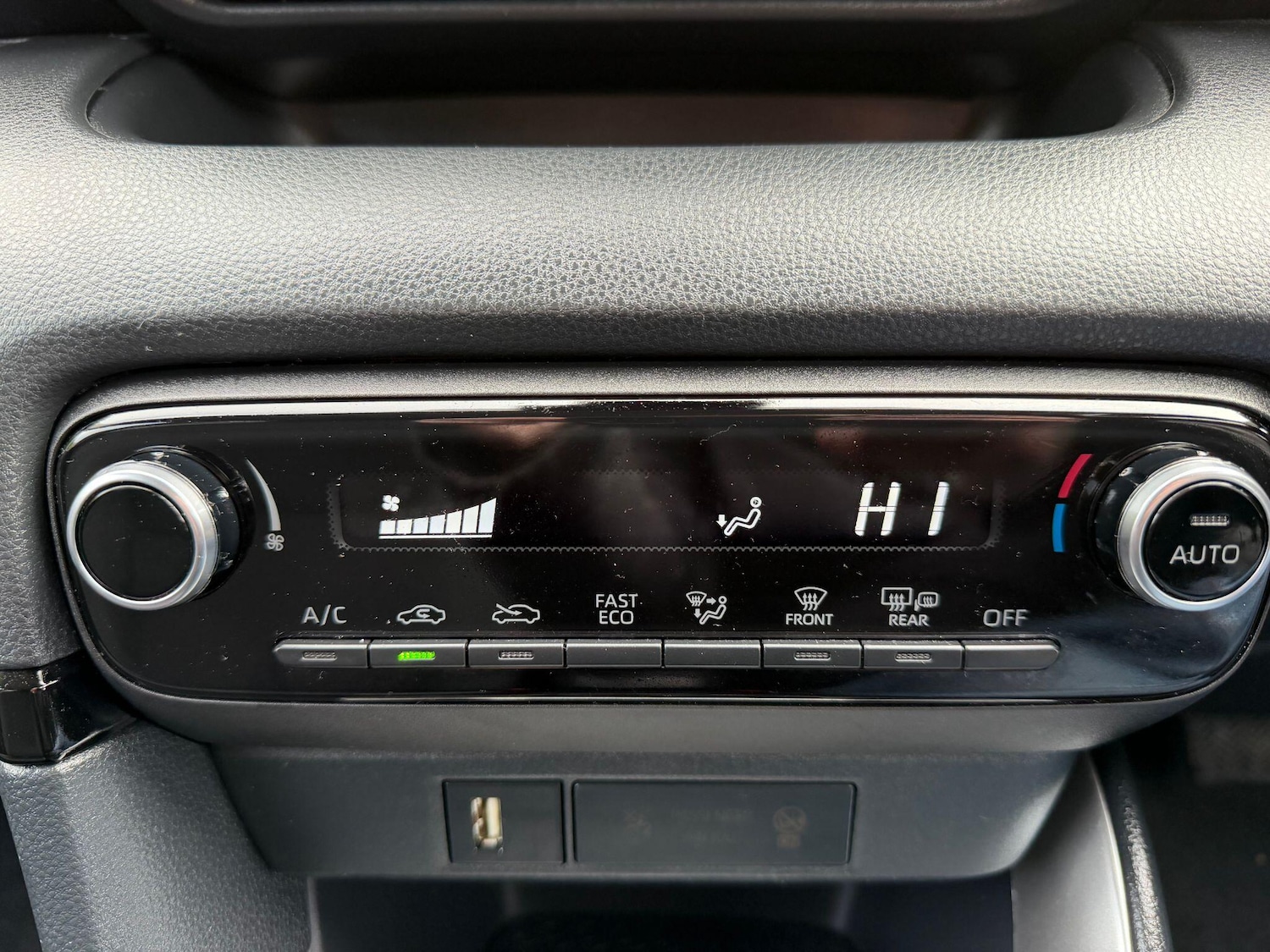 Used Toyota Yaris 2022 for sale - 77496491: Photo 15