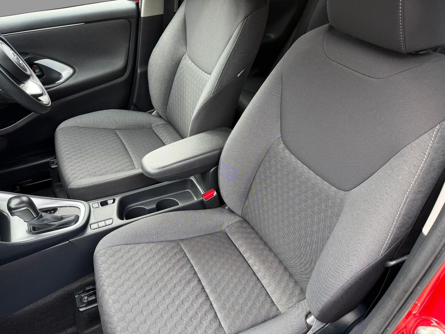 Used Toyota Yaris 2022 for sale - 77496491: Photo 30