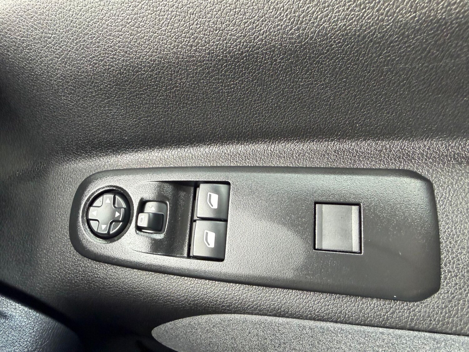 Used Peugeot Rifter 2025 for sale - 77479590: Photo 17