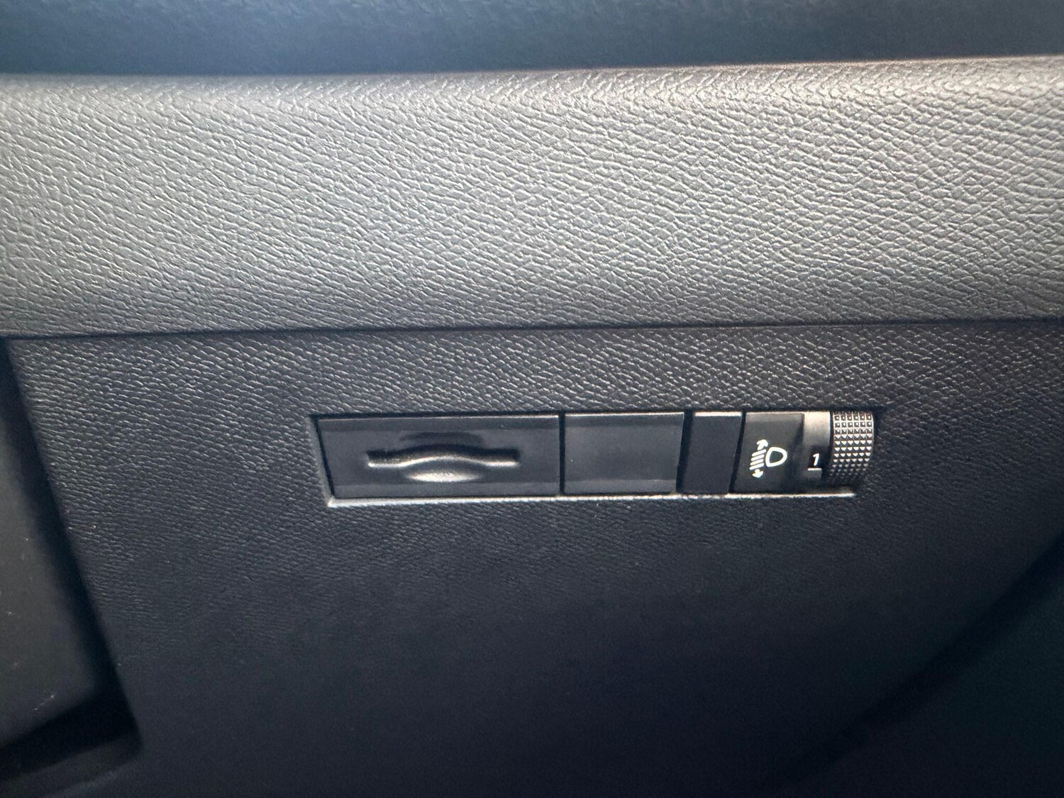 Used Vauxhall Astra for sale - 77496940: Photo 14