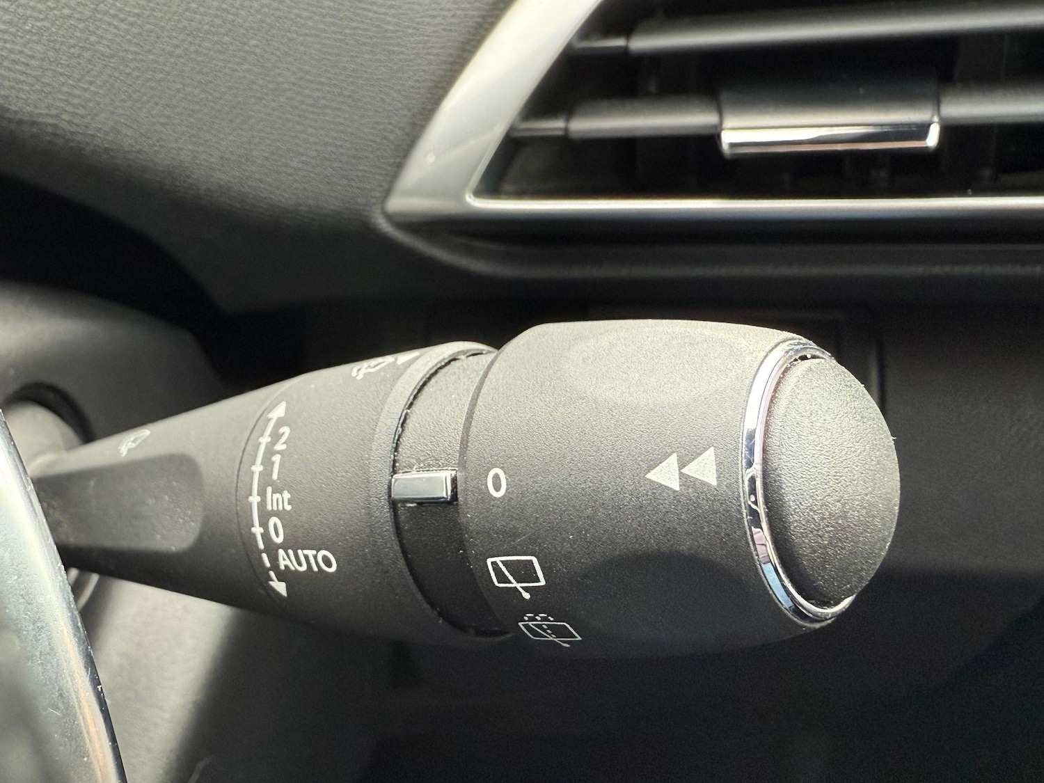 Used Peugeot 5008 2022 for sale - 77193173: Photo 17