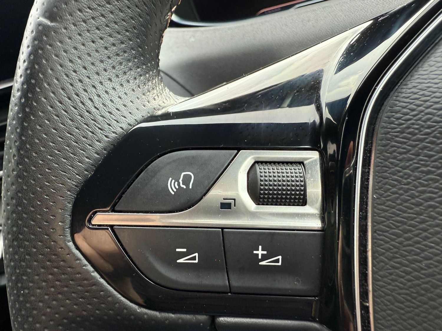 Used Peugeot 5008 2022 for sale - 77193173: Photo 19