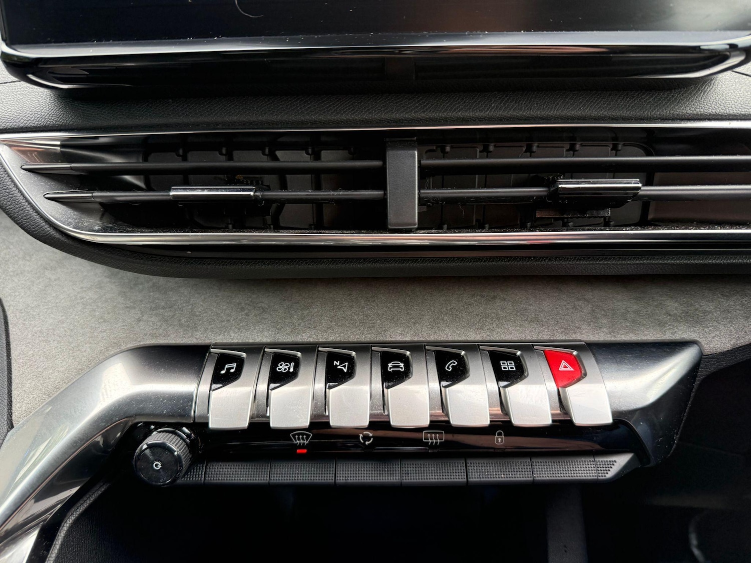 Used Peugeot 5008 2022 for sale - 77193173: Photo 42