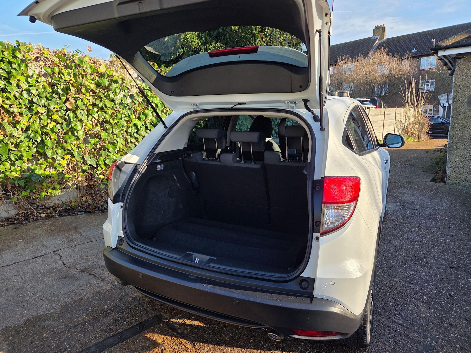 Used Honda HR-V 2020 for sale - 77193147: Photo 24