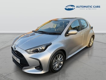 Used Toyota Yaris 2023 for sale - 79034313: Photo