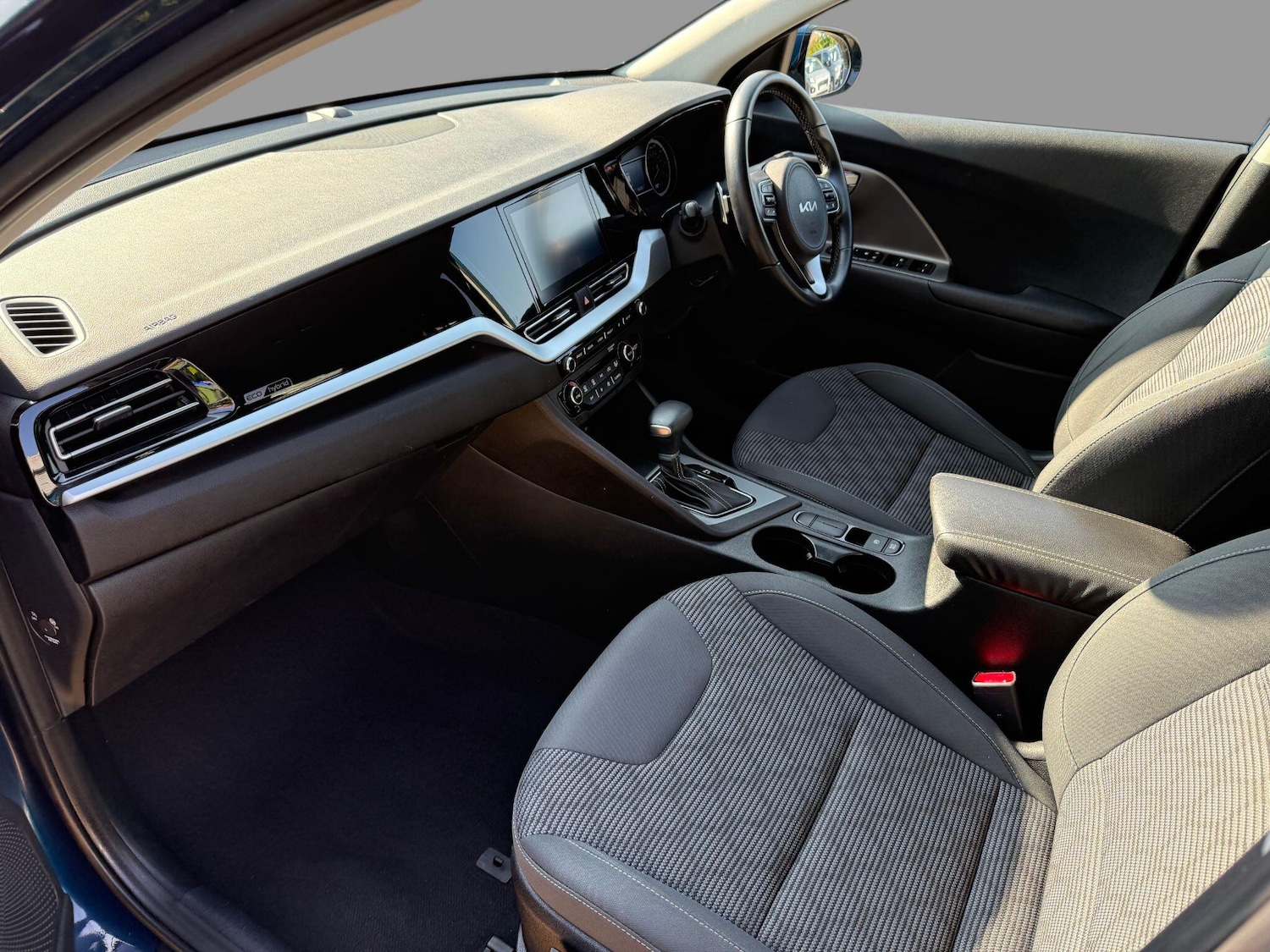 Used Kia Niro 2022 for sale - 77193103: Photo 32