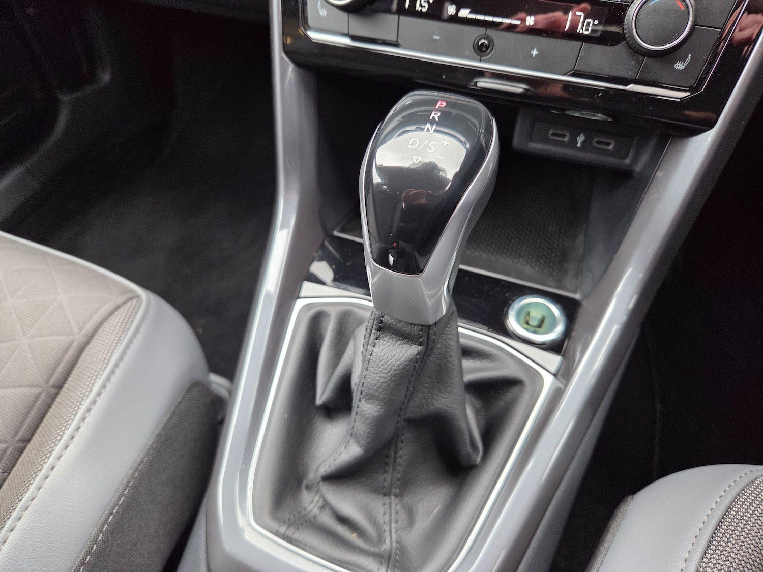 Used Volkswagen T-Cross for sale - 77684248: Photo 16